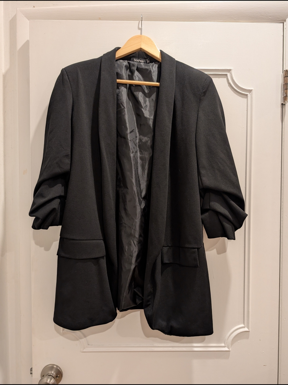 Boohoo Black Ruched-Sleeve Open Blazer